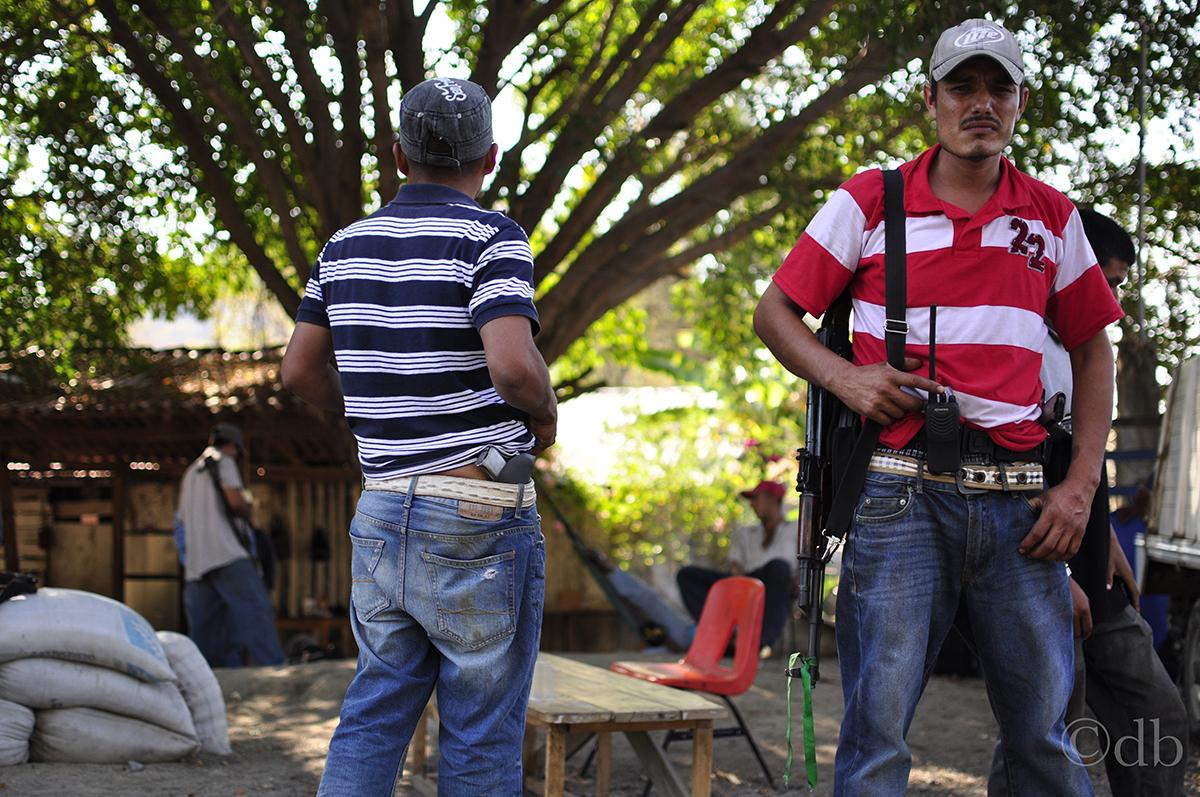 Niegan libertad a Autodefensas michoacanos