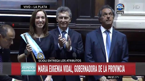 María Eugenia Vidal juró como gobernadora bonaerense