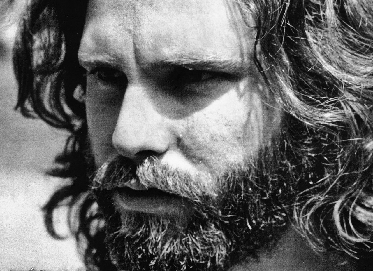 Las diez frases más alucinadas de Jim Morrison como escritor