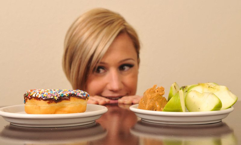 ¿No sabes qué comer para bajar de peso? Mejor pregúntale a tus bacterias
