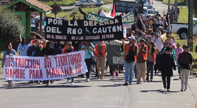 Organizaciones emplazan al gobierno por conflicto hidroeléctrico en La Araucanía