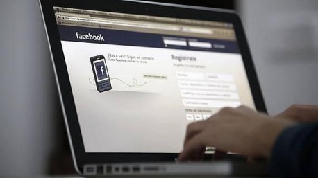 Las personas que hacen esto en Facebook son menos inteligentes