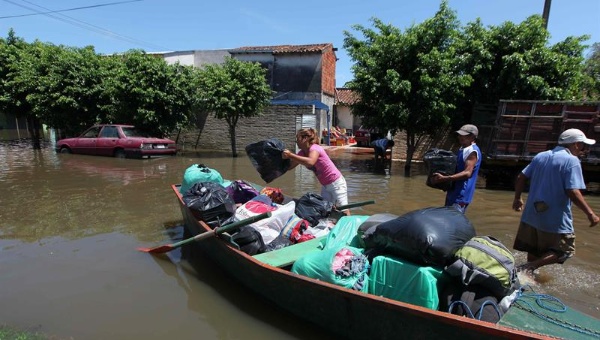 Uruguay, Paraguay y Argentina afectados por fuertes inundaciones