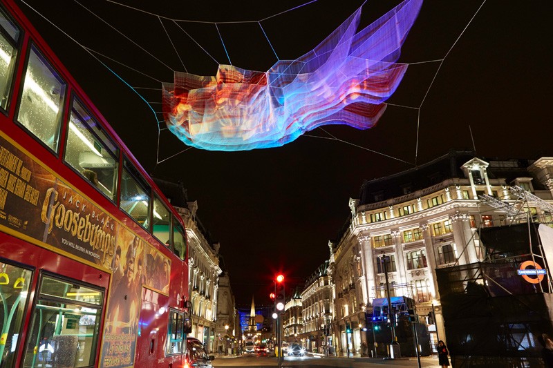 37 fotos del brillante festival London Lumiére