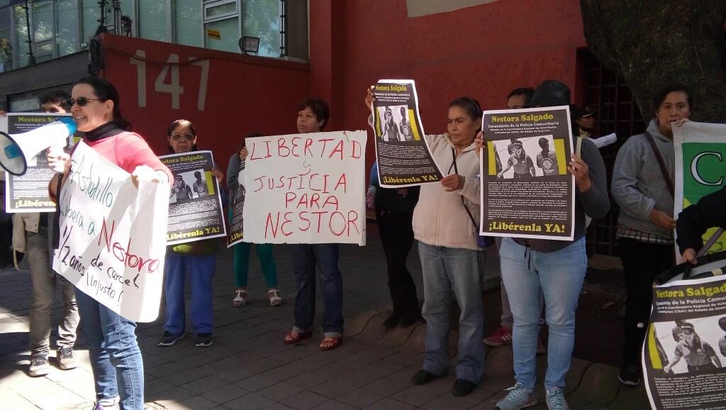 Nestora Salgado sufre confinamiento por instrucción de directora del penal