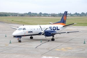 Aerolíneas Sol presentó la quiebra, dejó sin trabajo a 300 empleados, vuelos cancelados y pasajeros varados