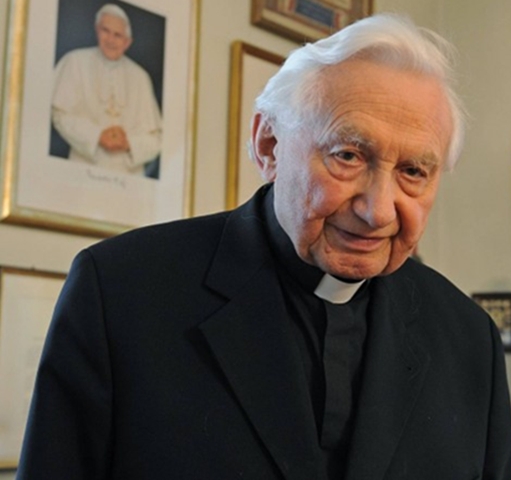 El hermano de Ratzinger implicado en 231 casos de abuso