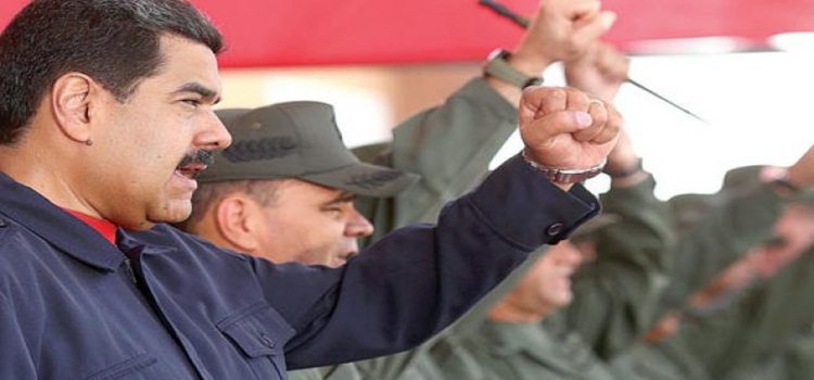 La Fuerza Armada de Venezuela repudió la quita de los cuadros de Bolívar y Chávez del Parlamento