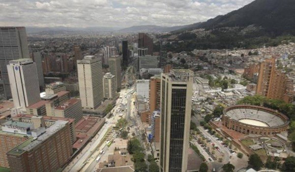 Estudio ambiental advierte la presencia de mercurio en el agua y el suelo de Bogotá