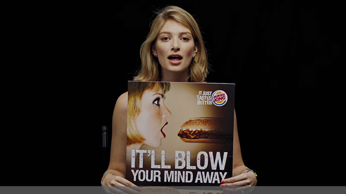 «Chúpame el sánguche»: este vídeo ridiculiza el machismo en la publicidad