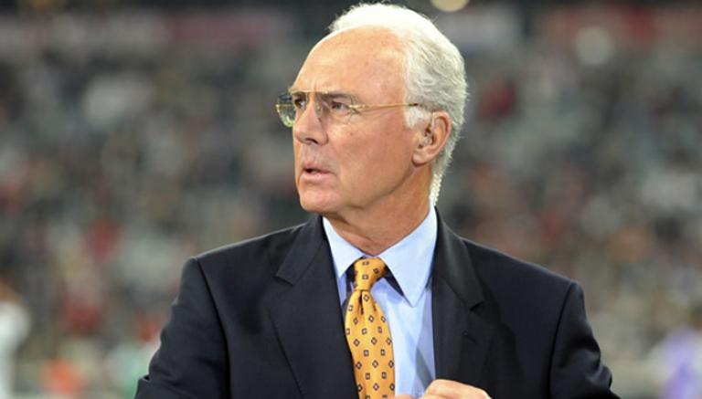 FIFA multa y advierte a la leyenda del fútbol Franz Beckenbauer