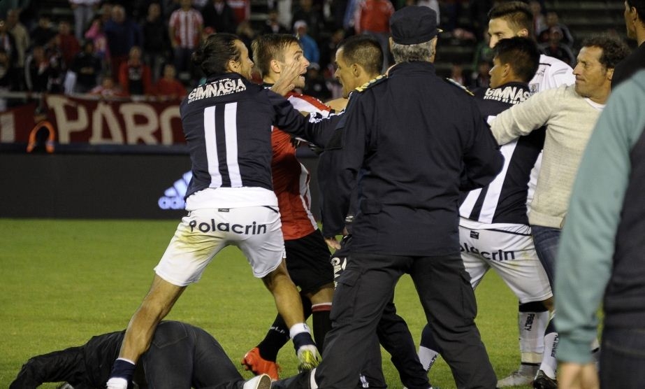 La AFA se pronunció tras el escándalo del clásico platense