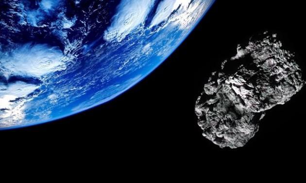 Un asteroide del tamaño de un avión se aproximará a la Tierra en el mes de marzo
