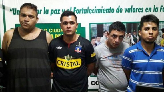 Barristas de Colo Colo detenidos en Perú por robar en supermercado