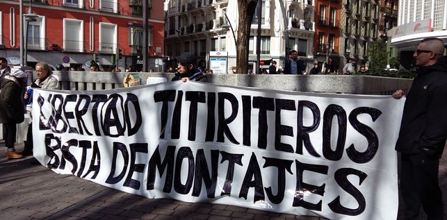 Manifestacion-Madrid-encarcelamiento-titiriteros-Titeres