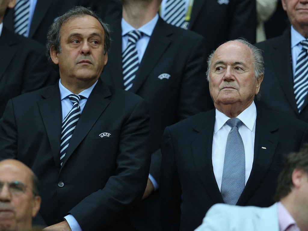 Escándalo FIFA: Reducen castigos a Blatter y Platini