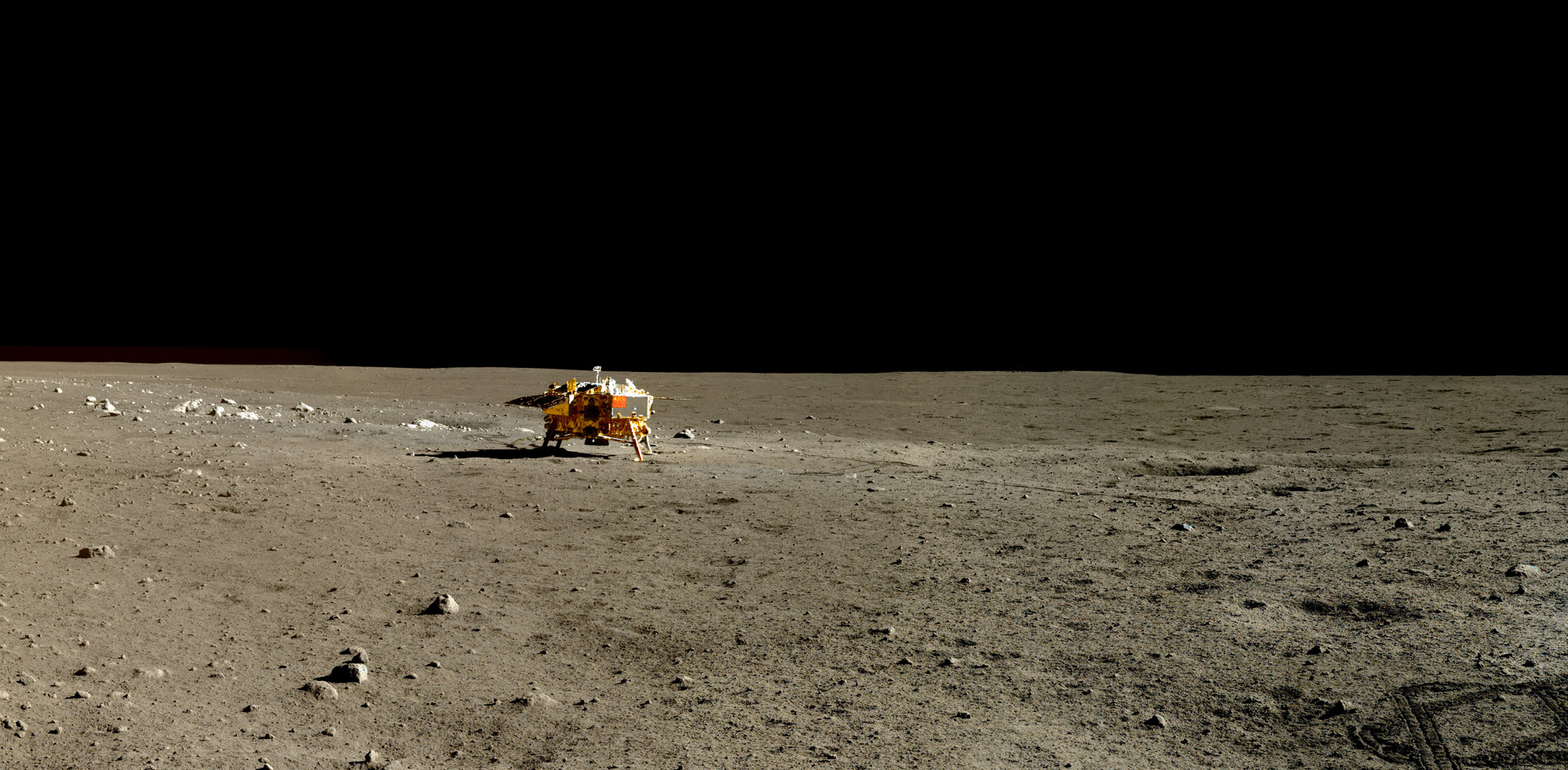 China: el tercer país en lograr un alunizaje difundió imágenes de la superficie de la luna