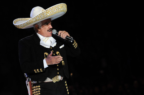 Vicente Fernández prepara su último concierto