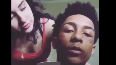 Amenazó a su novio con un cuchillo para que se disculpara por coquetear en Instagram