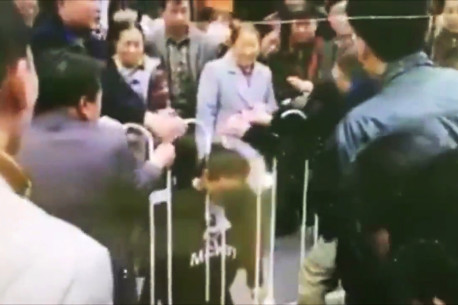 (Video) Estaba embarazada de gemelos