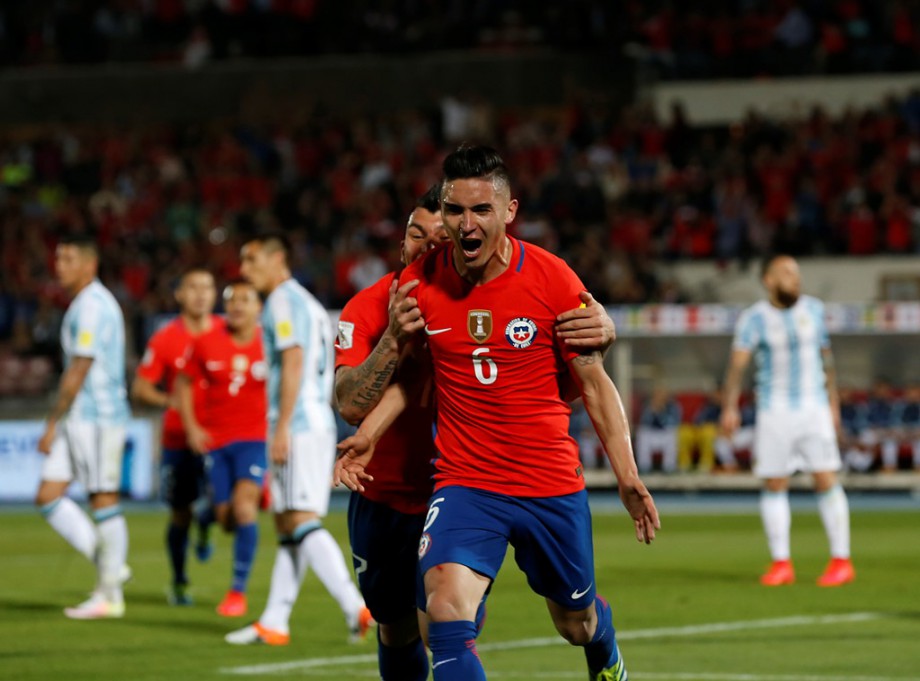 Chile sintió las ausencias y cayó como local ante Argentina