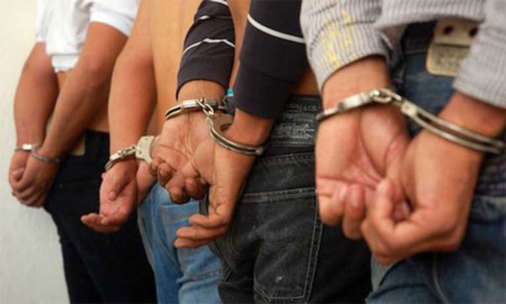 Siete policías detenidos por caso de jóvenes desaparición en Veracruz