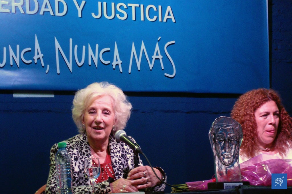 Estela de Carlotto presentó «Laura», un libro sobre la vida y militancia de su hija asesinada durante la última dictadura cívico militar