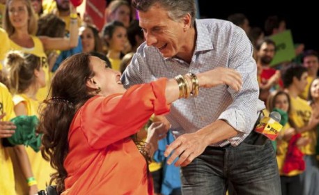 Para Gabriela Michetti habría que despedir 1,5 millones de empleados estatales