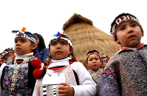 84 niñas y niños participan en el rescate de la identidad mapuche en centro hospitalario