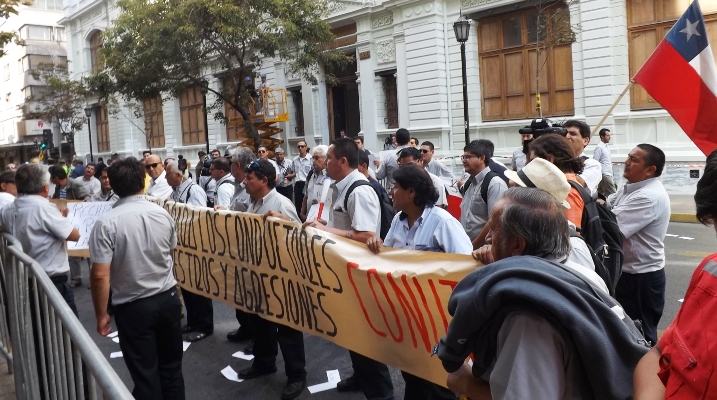 Choferes del Transantiago anuncian paro para el superclásico: «Los barristas son verdaderos delincuentes que ya sobrepasaron a todos»