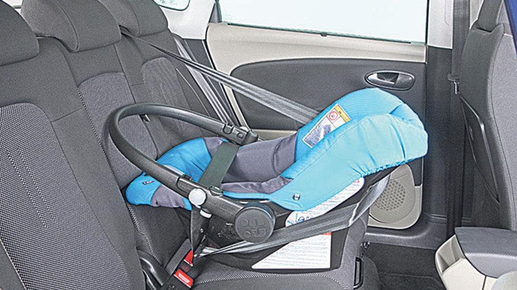 Estas son las nuevas (y más duras) exigencias para el traslado de niños en autos