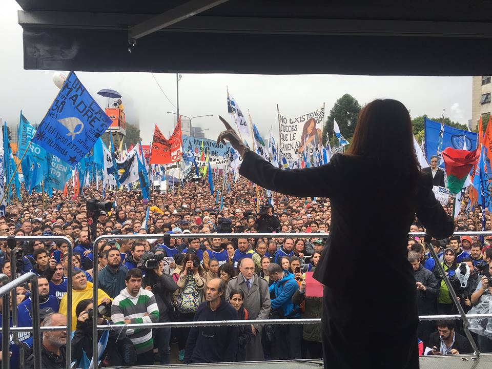 Cristina Kirchner llamó a los argentinos a crear un Frente Ciudadano