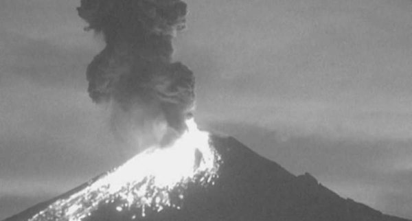 Advierten de riesgo de derrame de lava en el Popocatépetl