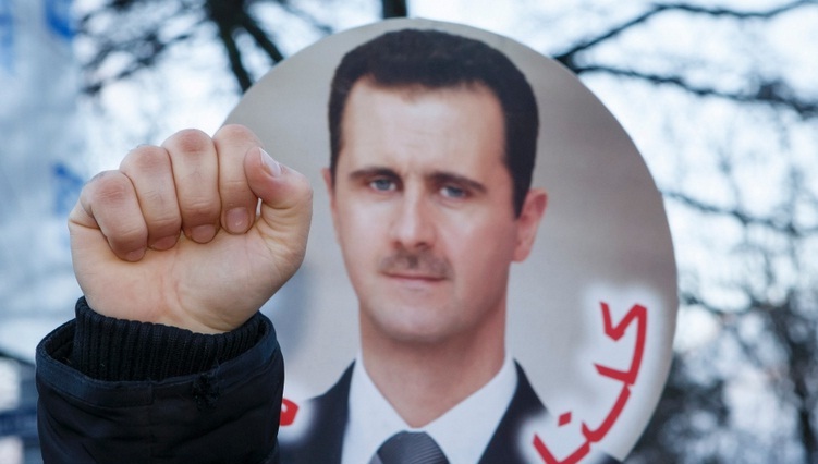 Ex agente de la CIA pide excluir a grupos terroristas en conversaciones de paz de Siria