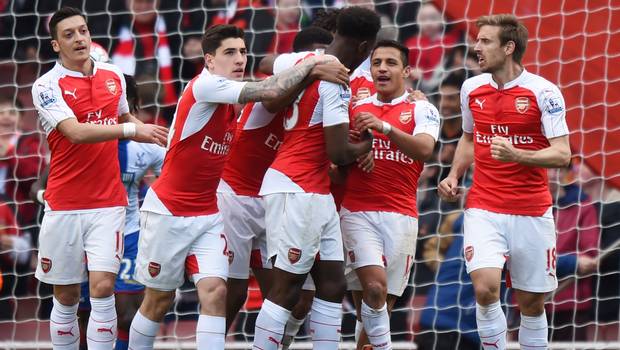 Alexis vuelve a marcar pero Arsenal sigue lejos del título