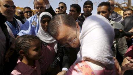 Naciones Unidas valora si prolongar o no mandato de paz en Sáhara Occidental
