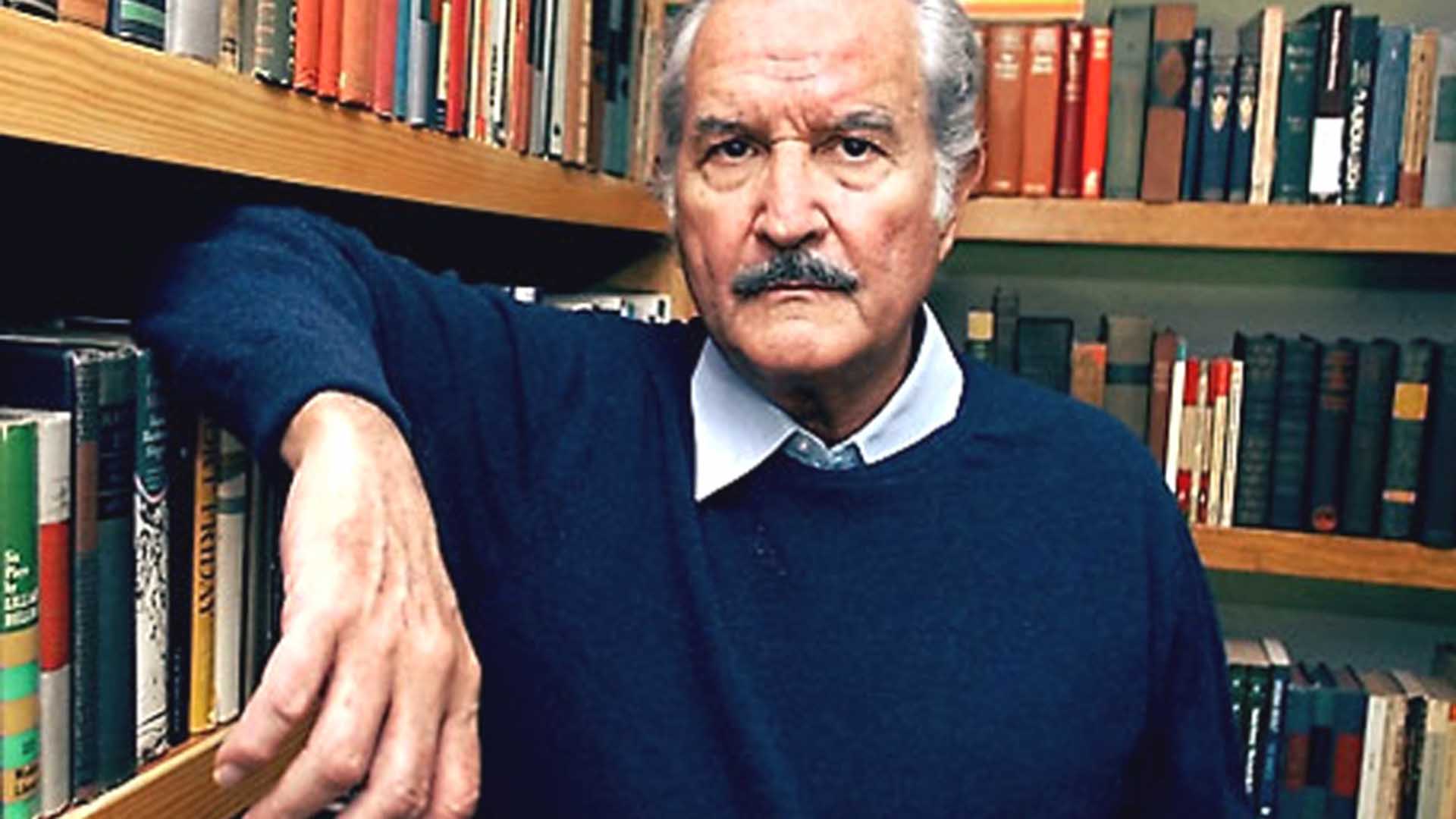 Desenterrar los espejos con la ayuda de Carlos Fuentes
