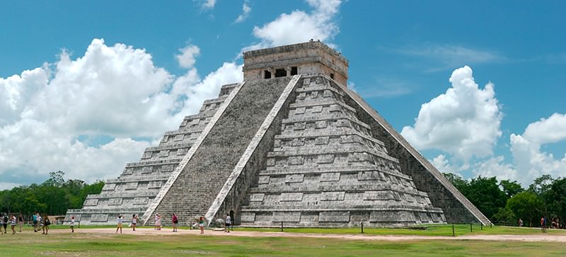 New7Wonders visita Chichen Itzá para reconfirmarla como Maravilla del Mundo