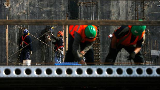 Gran Santiago: Desempleo subió 2,6 puntos, llegando a 9,4 en marzo