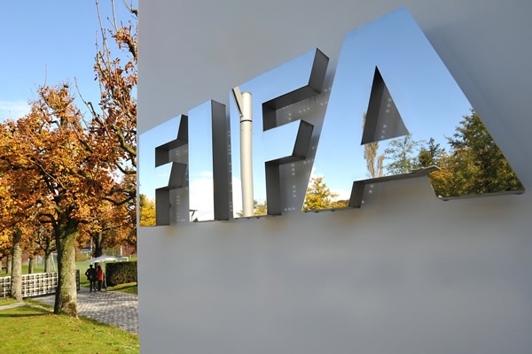 Escándalo FIFA: el oscuro reparto de los USD 130 millones pertenecientes a las arcas de la Conmebol
