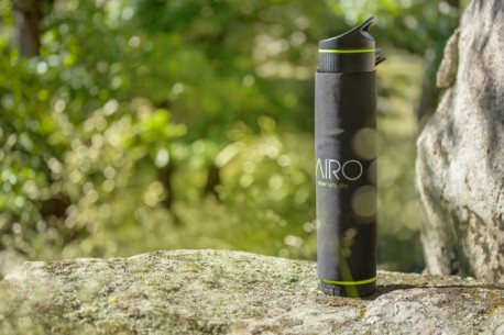 Fontus, la botella perfecta que transforma el aire en agua