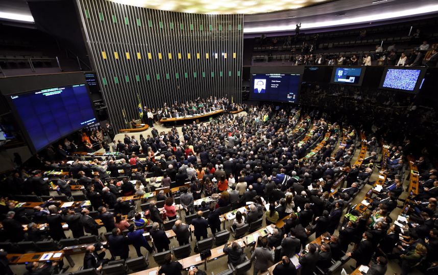 Brasil: Destitución de Rousseff arrastraría a promotores del juicio político
