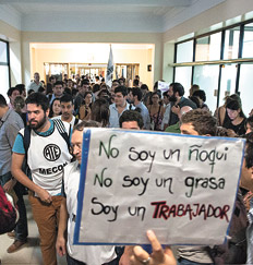 Argentina: Siguen los despidos y hoy es el día “D”