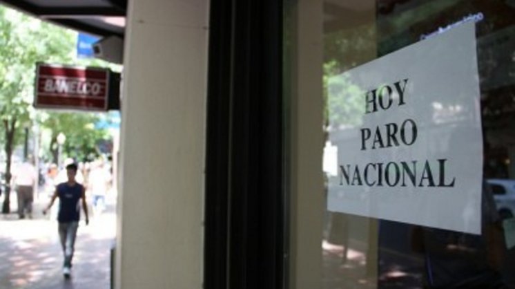 Dos días sin bancos contra el ajuste de Macri