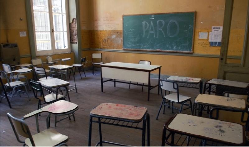 Primer paro nacional docente en Argentina contra el gobierno de Macri