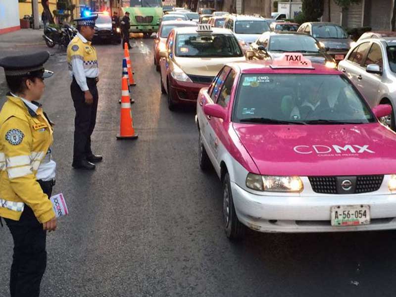 En tres días 1 235 vehículos multados en la Ciudad de México por Hoy No Circula