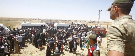 Denuncian que Turquía devuelve a refugiados hacia Siria sin registrarlos