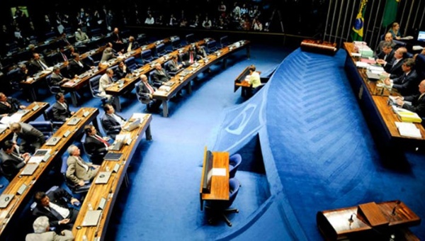 Brasil: Senado nombra comisión para evaluar impeachment a Rousseff
