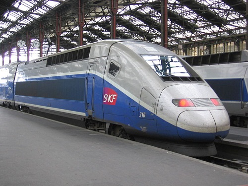 Francia: Huelga de trenes altera transporte ferroviario de todo el país
