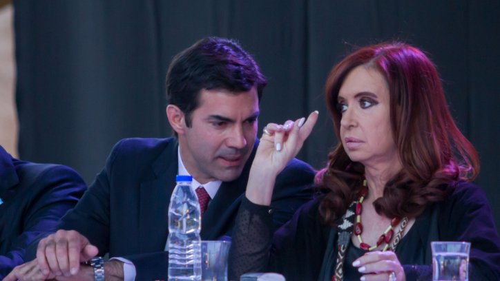 Urtubey contra CFK: «No es necesario llevar hinchada para declarar»